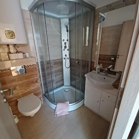 To8 Apartman Aparthotel Dunapataj