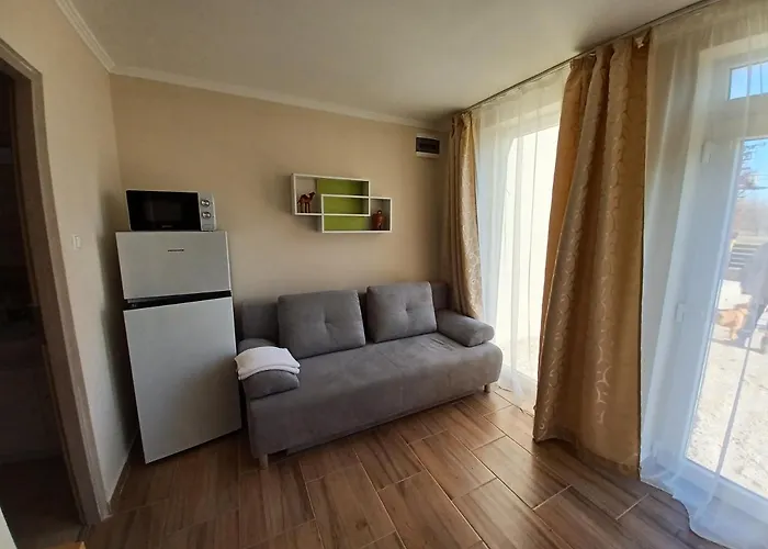 To8 מלון דירות 3*